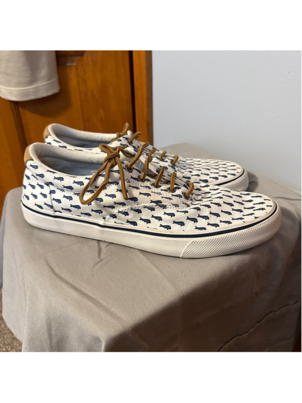 Men's Sperry x Vineyard Vines Boat Shoes Size 12 White Blue Mahi Print - Picture 2 of 5